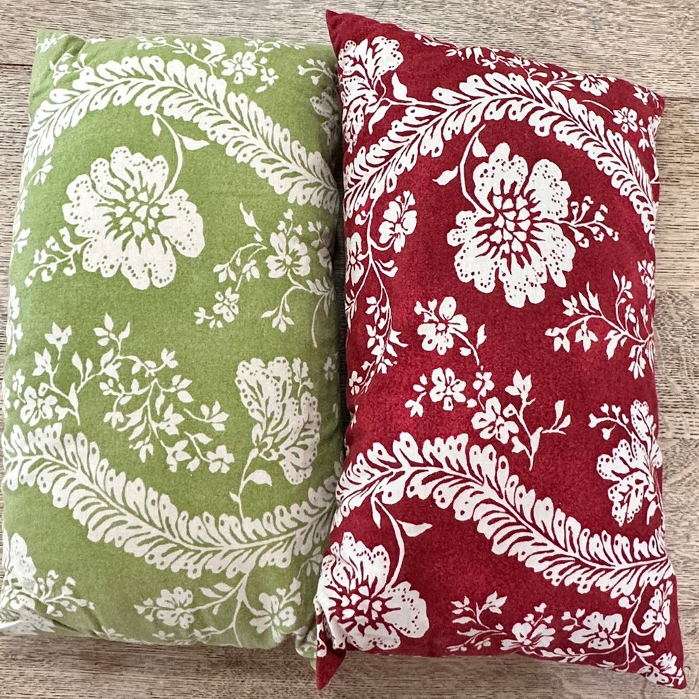 (2) Pottery Barn Tropical Floral Pillows and Pillow Covers Red Green 12x 20